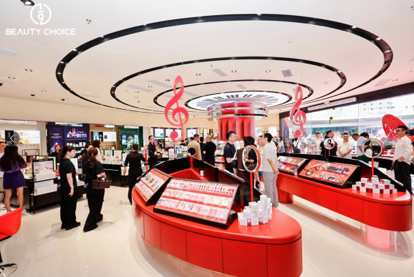 配资知名配资门户 音乐为媒，广州塔携手美妆集合店探索消费新体验